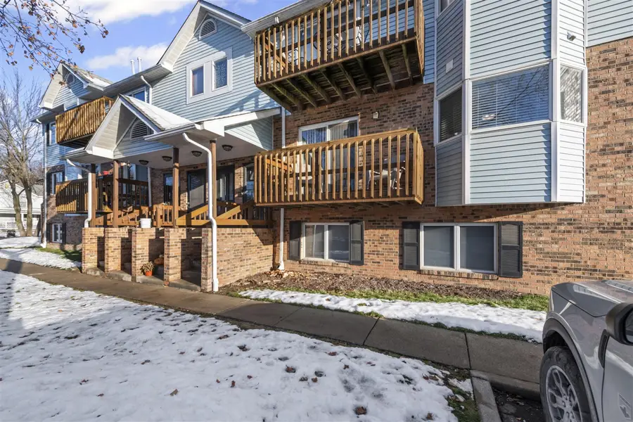 203 Pinewood, Plymouth, MI 48170 - Image #3