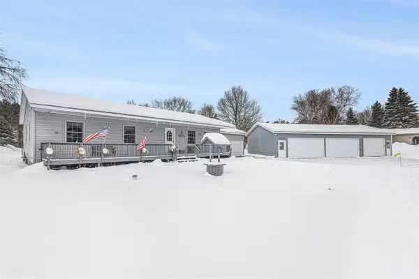 4935 W Deren, Ludington, MI 49431