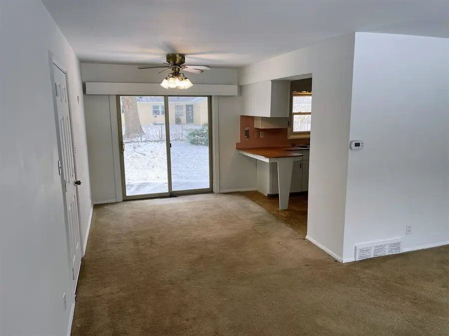 932 Wedgewood, Saint Joseph Charter Township, MI 49085 - Image #3