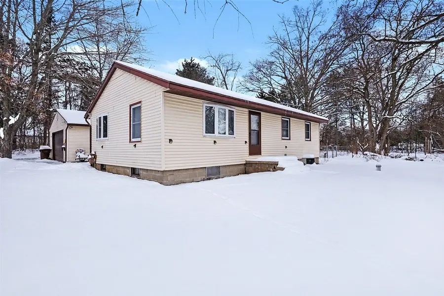 4062 Eastlake, Norton Shores, MI 49444 - #3