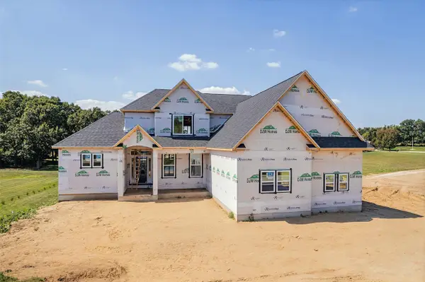 4823 Thompson Heights, Adrian, MI 49221