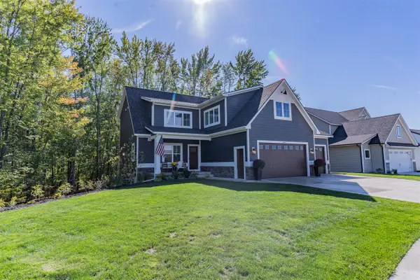 1866 Stratford, Grand Rapids, MI 49534