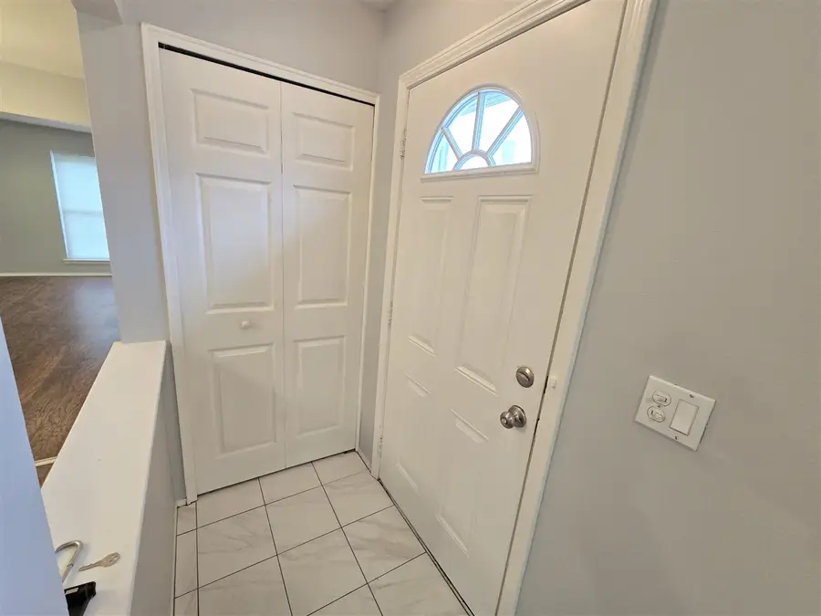 35161 Terrybrook, Sterling Heights, MI 48312 - Image #2