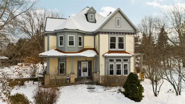 5971 Creekview, Ann Arbor, MI 48108