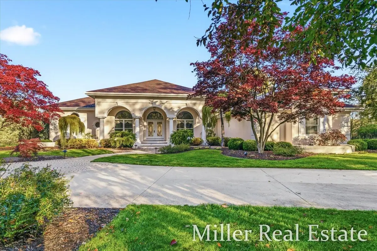 660 Indian Hills, Hastings, MI 49058 - #1