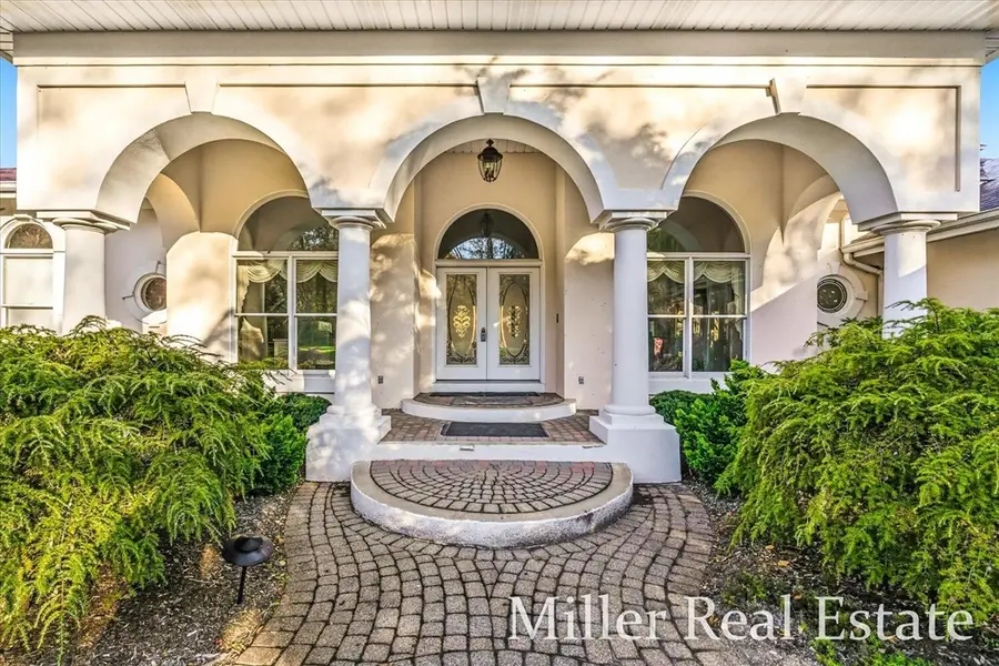660 Indian Hills, Hastings, MI 49058 - #3