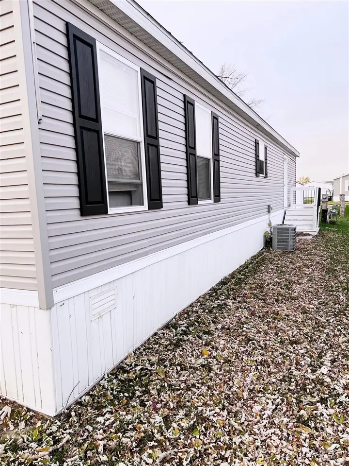 21123 Chateau Thierry, Macomb, MI 48044 - #2