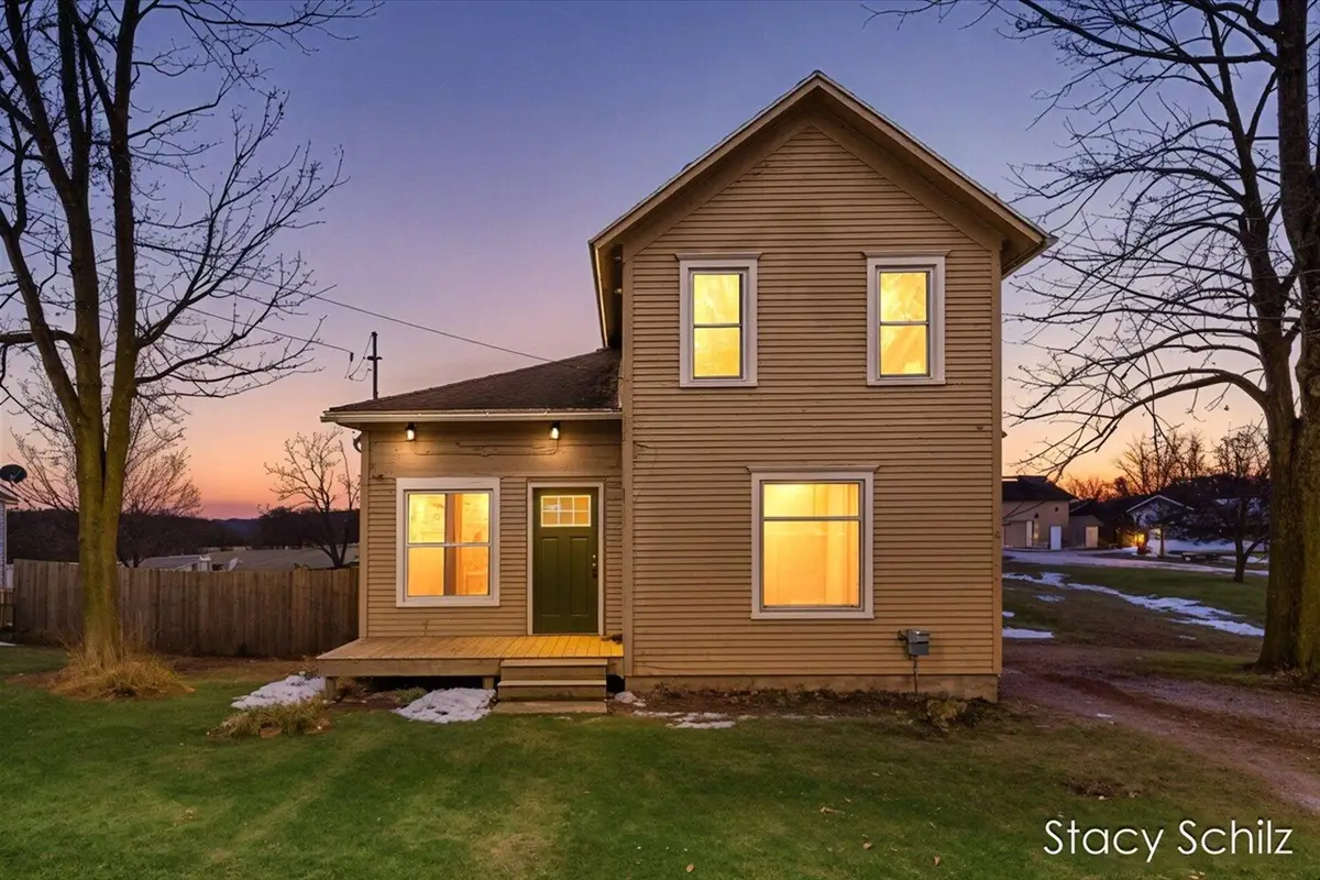 344 E Main, Vermontville, MI 49096 - Image #1