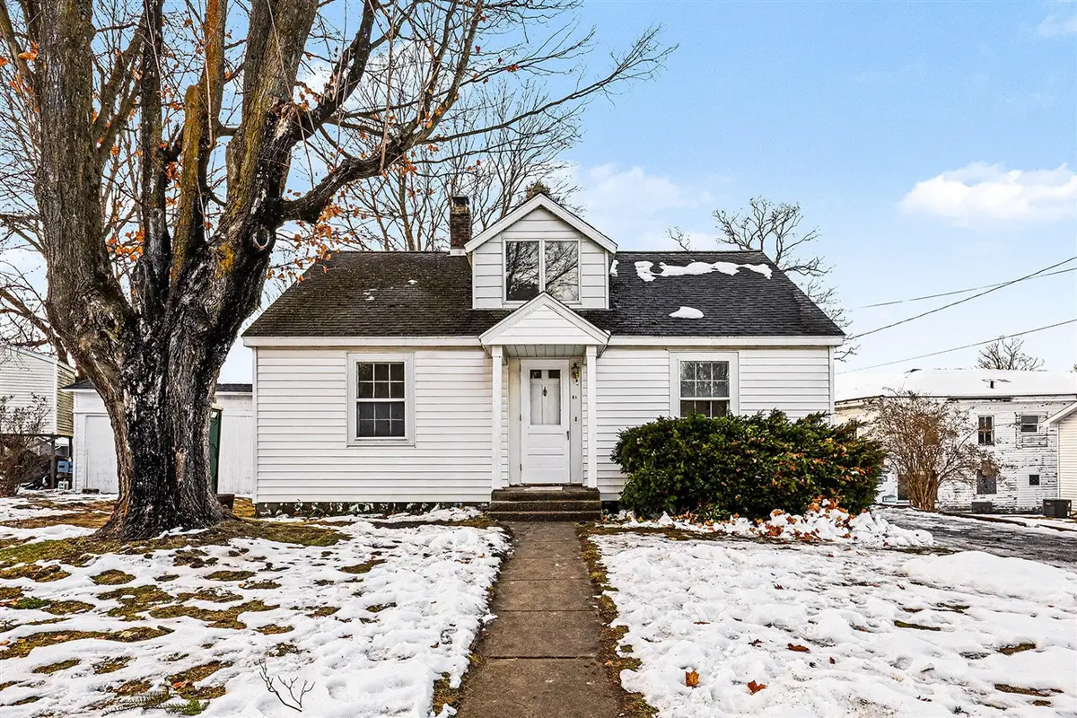 31 N Fair, Newaygo, MI 49337 - #1