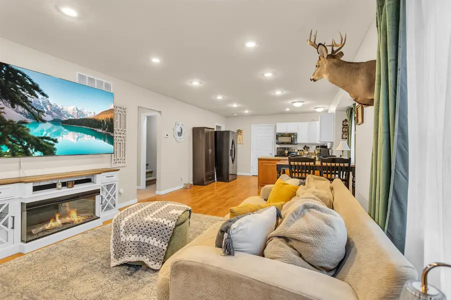 110 N Thompson, Jackson, MI 49202 - Image #3