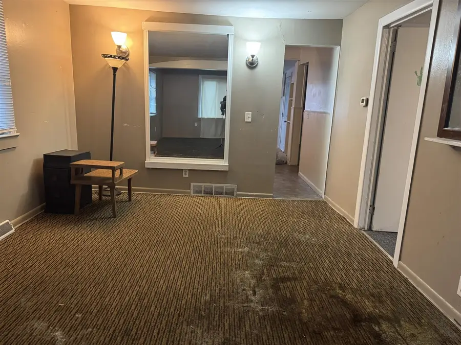 5017 Christiansen, Lansing, MI 48910 - Image #3