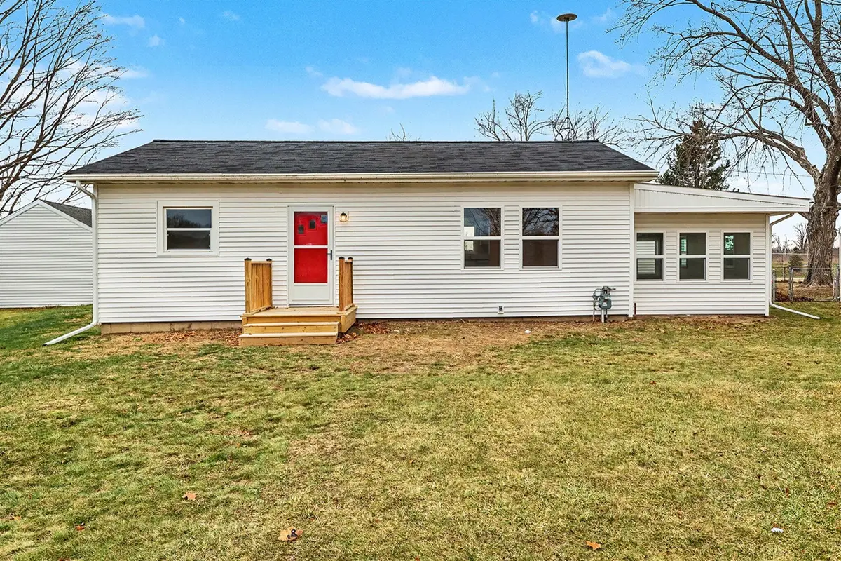 1048 S Kalamazoo, Marshall, MI 49068 - #1