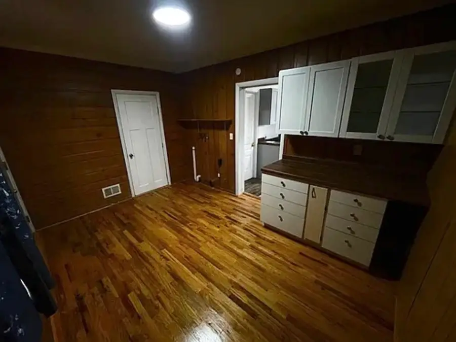 939 Williams, Jackson, MI 49203 - #2