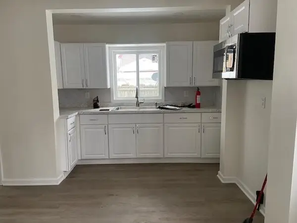 1006 Hays Park, Kalamazoo, MI 49001