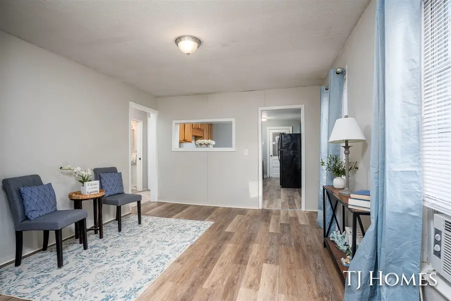 1651 Smith, Muskegon, MI 49442 - #2