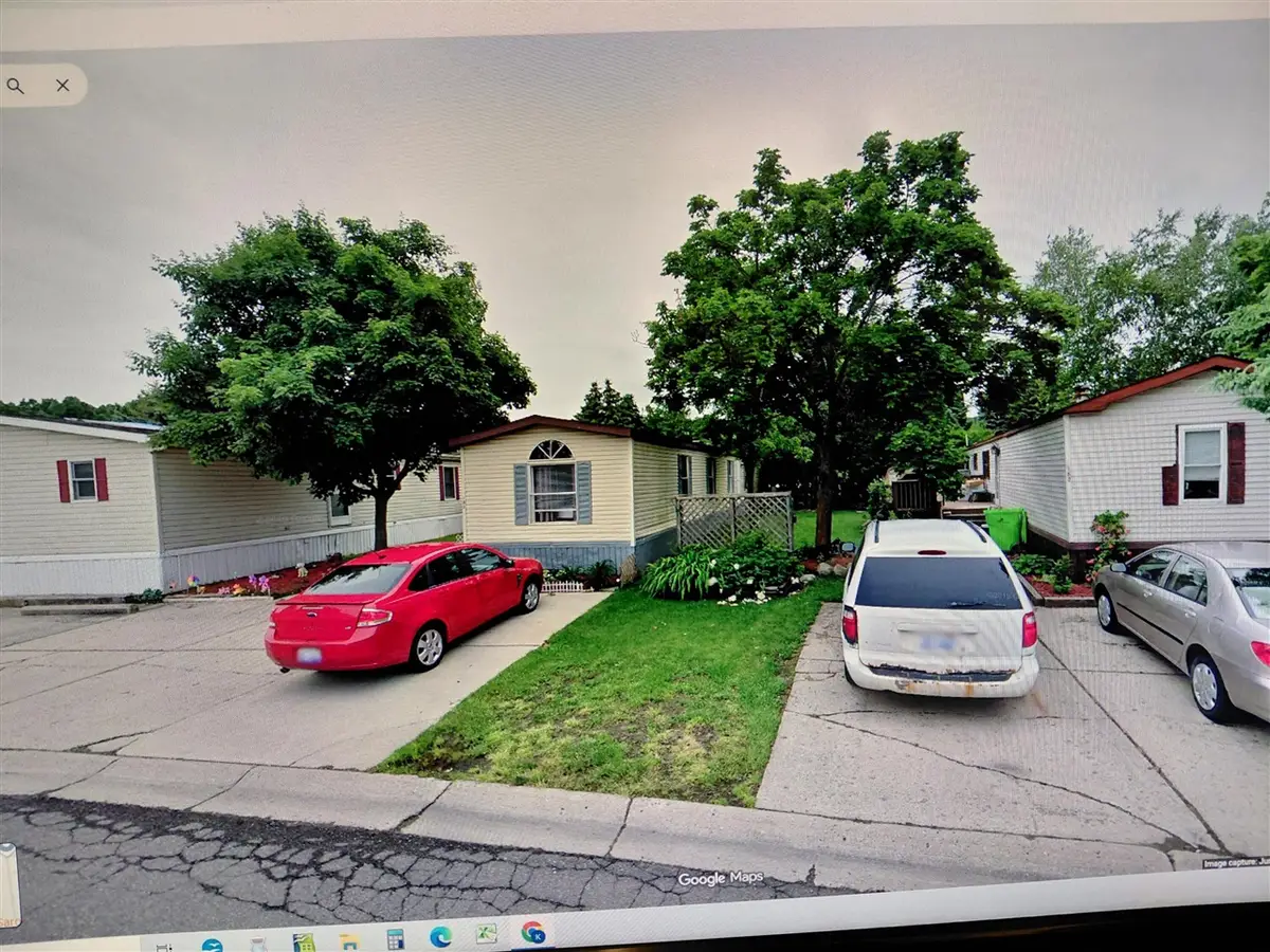 183 Pepperidge, Wixom, MI 48393 - Image #1