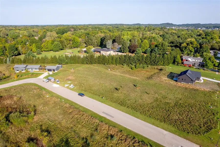 6673 Yamoto, Douglas, MI 49406 - Image #2