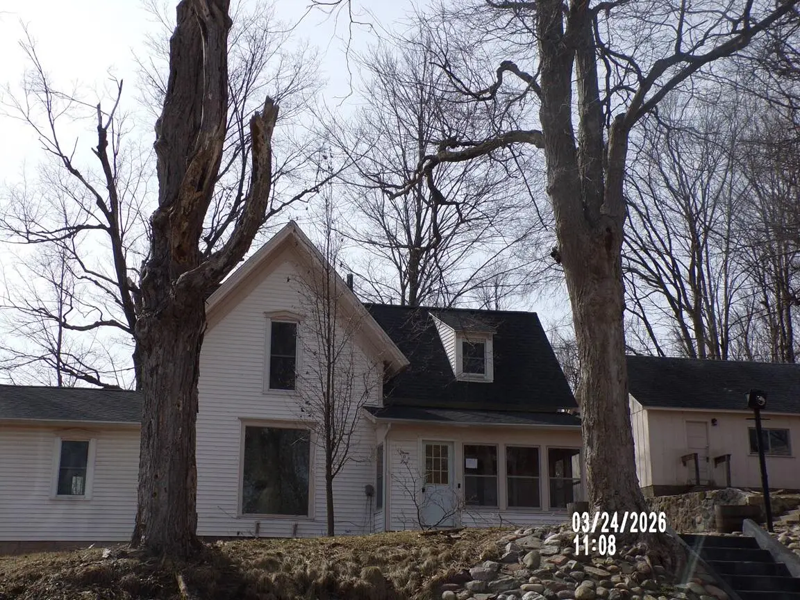 305 W Pine, Big Rapids, MI 49307 - #1