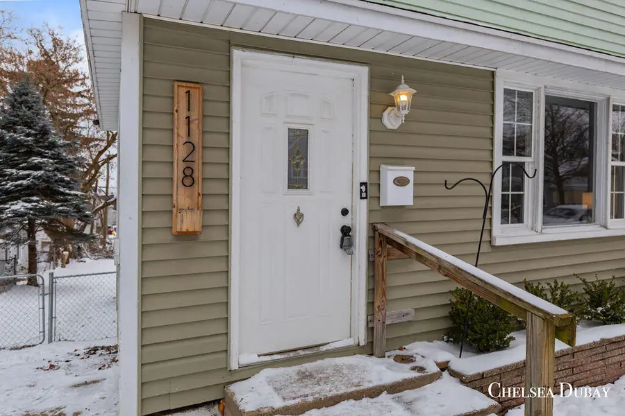 1128 Mcreynolds, Grand Rapids, MI 49504 - Image #2