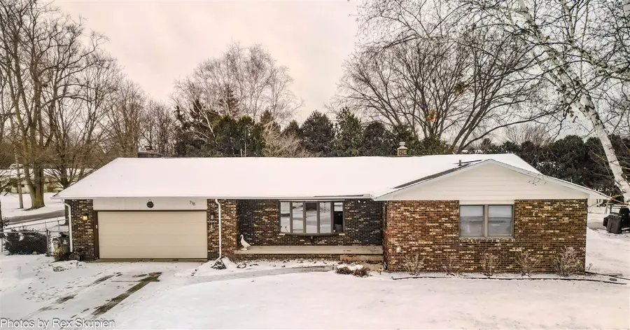 718 River, Big Rapids, MI 49307 - Image #2