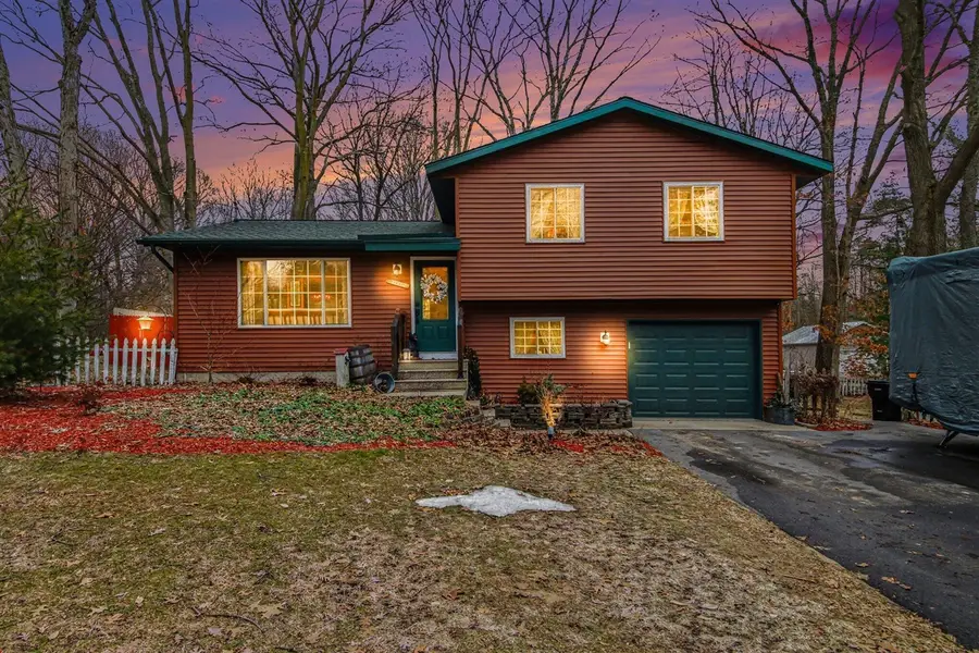 12718 112th, Grand Haven, MI 49417 - #2