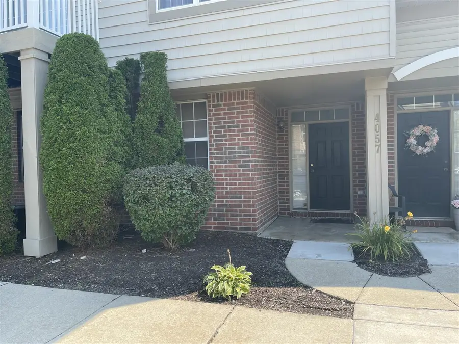 4057 Radcliff, Canton, MI 48188 - Image #2