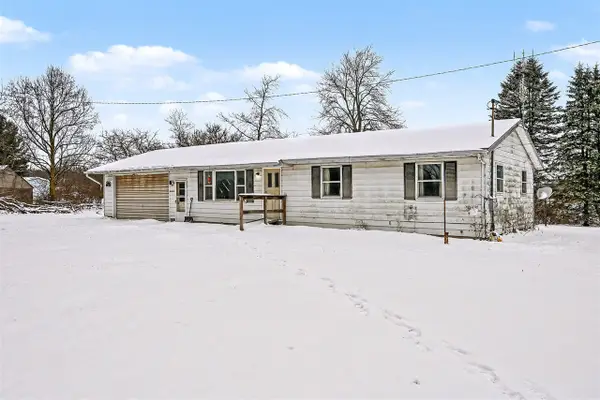 13072 Garber, Constantine, MI 49042