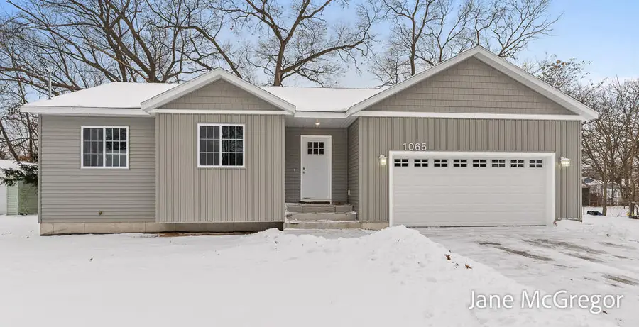 1065 James, Muskegon, MI 49442 - Image #2