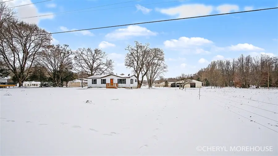 2939 138th, Dorr, MI 49323 - Image #2