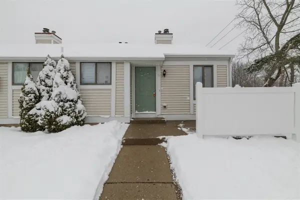 3320 Scots Pine #5, Portage, MI 49024