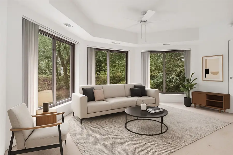 2115 Nature Cove #206, Ann Arbor, MI 48104 - #3