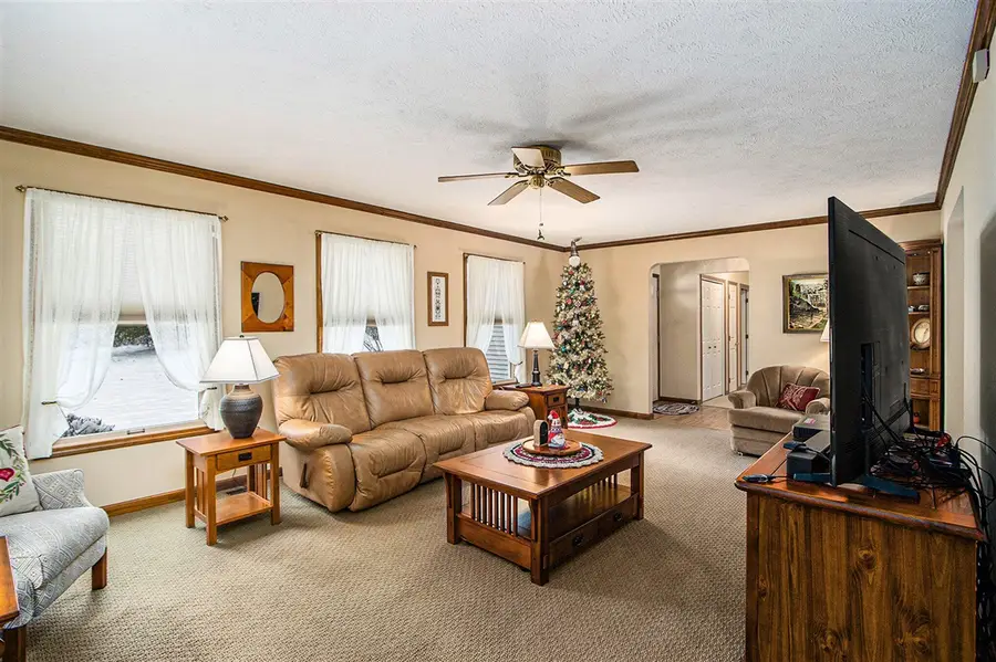 9131 N 42nd, Hickory Corners, MI 49060 - #3