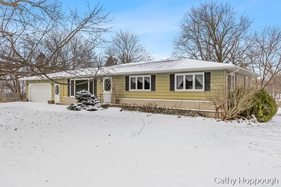 250 Meadowlane, Portland, MI 48875 - #2