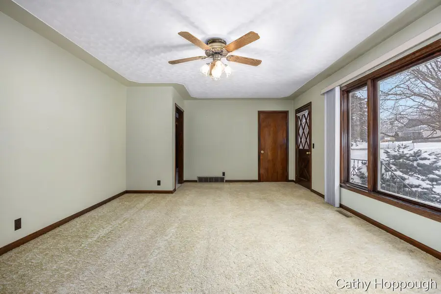 250 Meadowlane, Portland, MI 48875 - #3