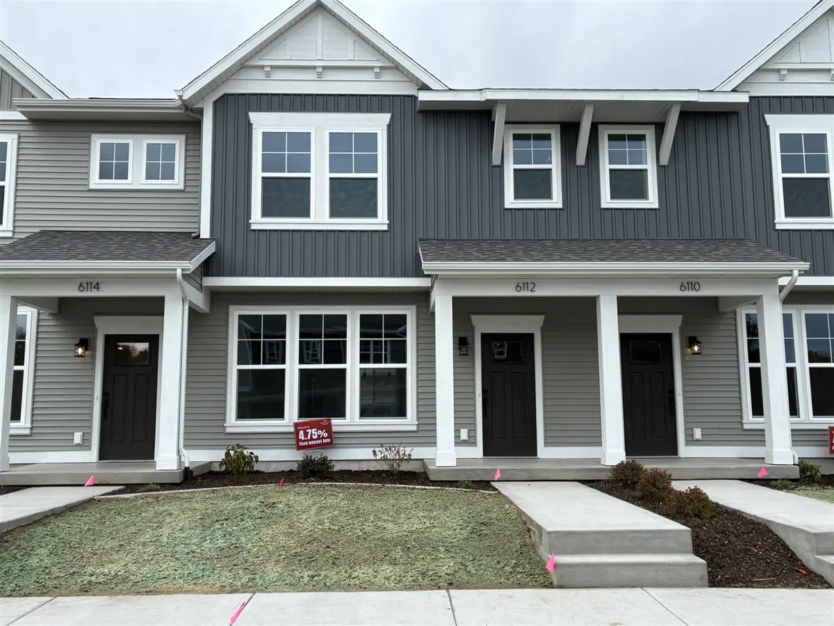 6112 Stahl #15, Spring Lake, MI 49456 - Image #1