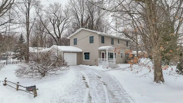 61100 Quinnesec, Cassopolis, MI 49031