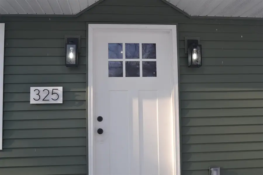 325 E Battle Creek, Galesburg, MI 49053 - #2