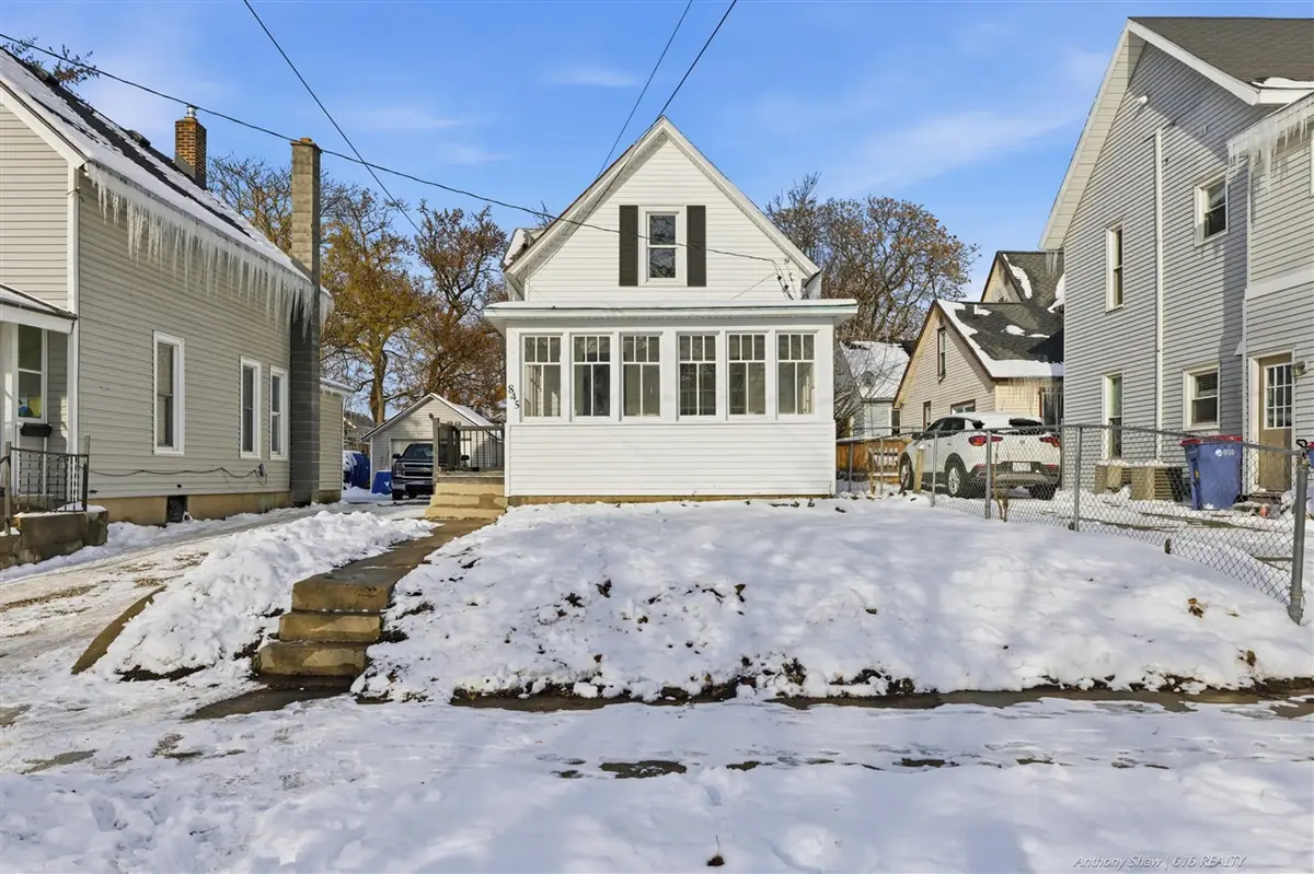 845 Park, Grand Rapids, MI 49504 - #1