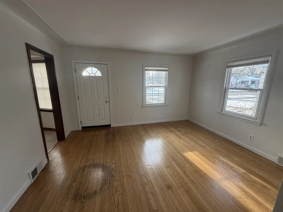 22430 Nowlin, Dearborn, MI 48124 - #3