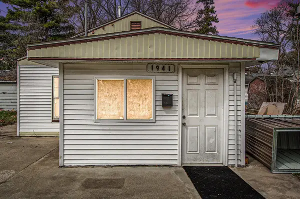 1941 Walcott, Saginaw, MI 48601