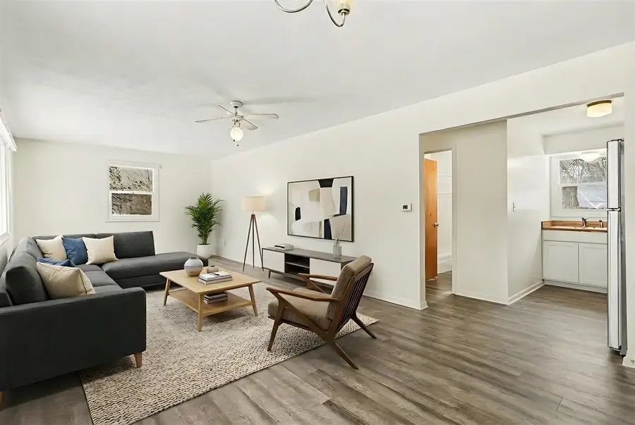 10809 N 12th, Plainwell, MI 49080 - #3