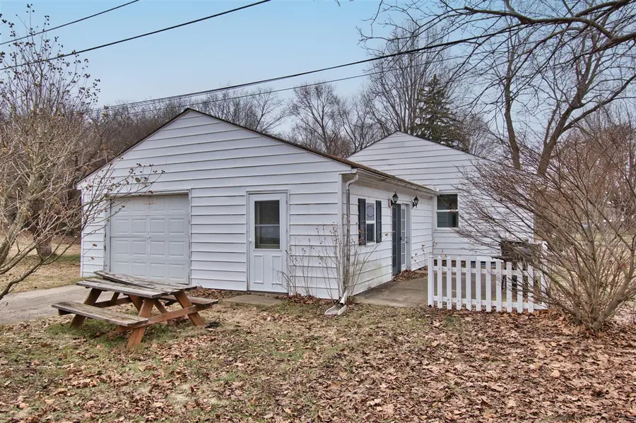 903 N Detroit, Buchanan, MI 49107 - #3