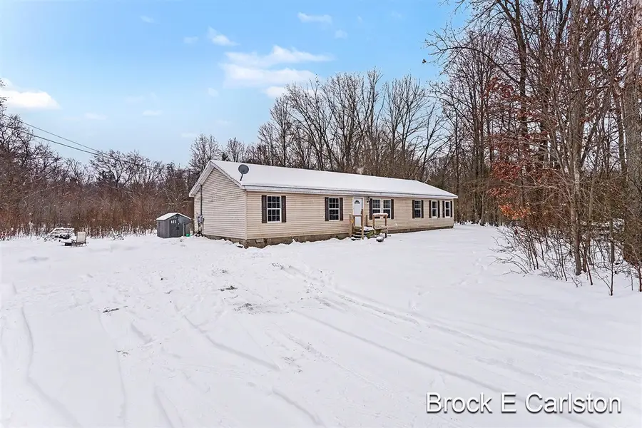 2742 Strand, Muskegon, MI 49445 - #3