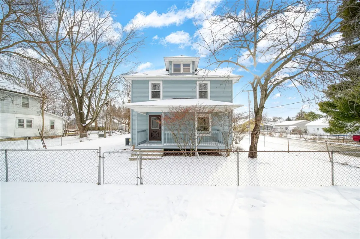 501 Cass, Jackson, MI 49203 - #1