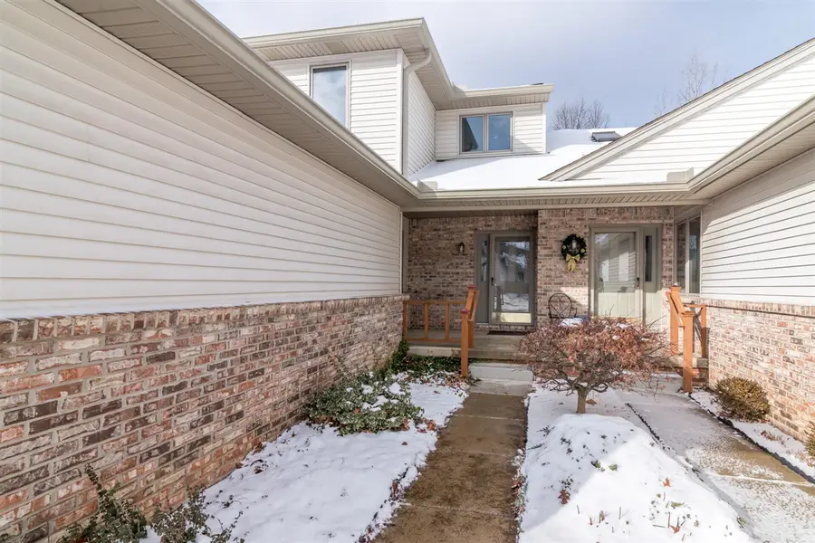 327 Cottonwood, Saline, MI 48176 - Image #2