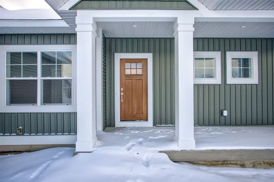 2735 Reagan, Zeeland, MI 49464 - Image #2