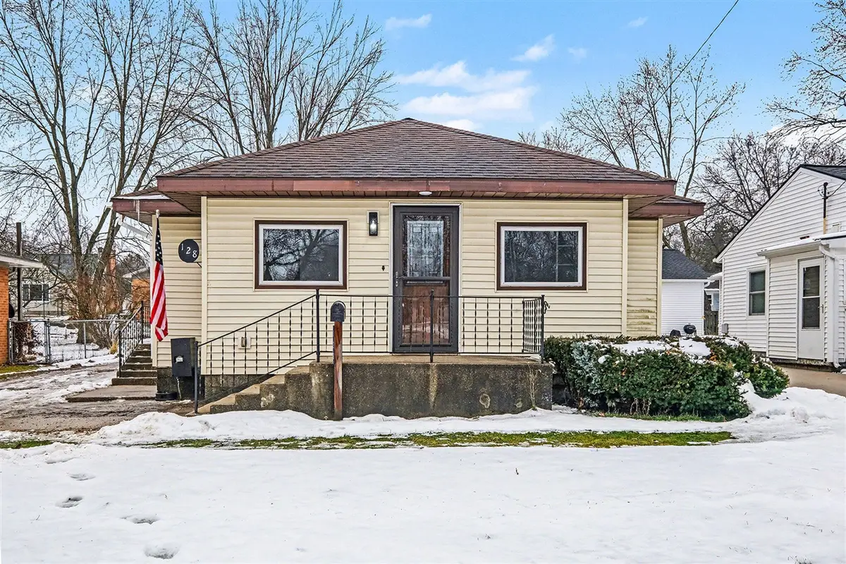 128 W Averill, Sparta, MI 49345 - #1