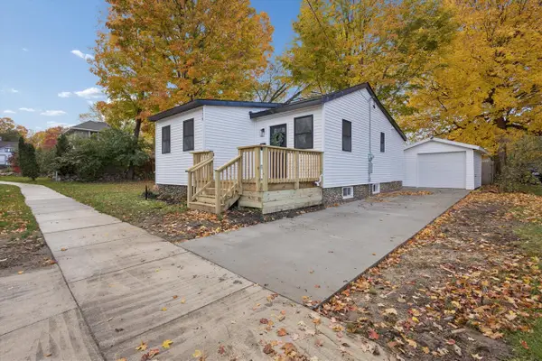 178 Maple, Rockford, MI 49341