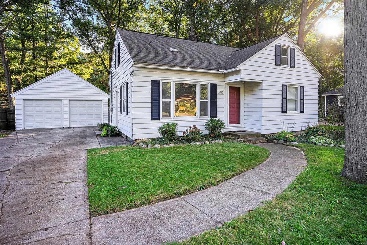 340 4th, Holland, MI 49424 - #1