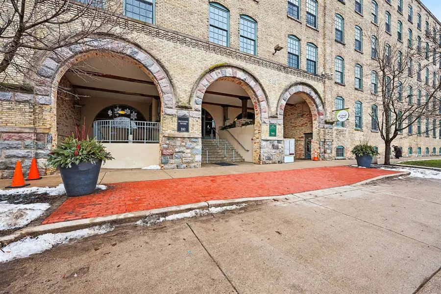 940 Monroe #416, Grand Rapids, MI 49503 - #2